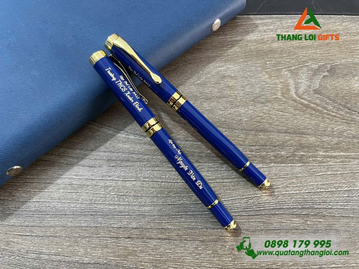 Bút Ký Kim Loại Màu Xanh Khoen Vàng - Khắc Tên Trường THCS Xuân Đỉnh