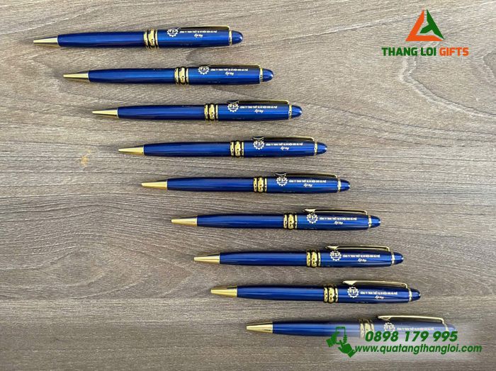 Bút Ký Kim Loại Xoay Màu Xanh Khoen Vàng - Khắc Logo Doanh Nghiệp Sơn Hà Phố