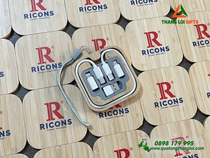 Hộp Cáp Sạc Đa Năng Gỗ 5in1 - In Logo Doanh Nghiệp RICONS