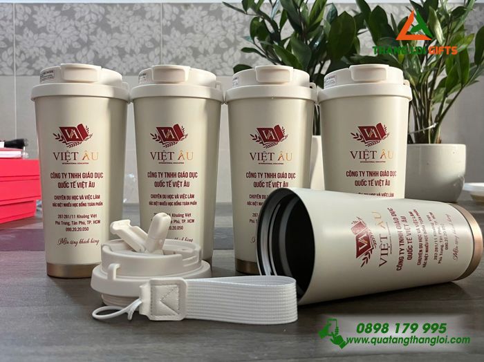 Ly Giữ Nhiệt Coffe 530ml Màu Kem - In Logo Công Ty Giáo Dục Quốc Tế Việt Âu