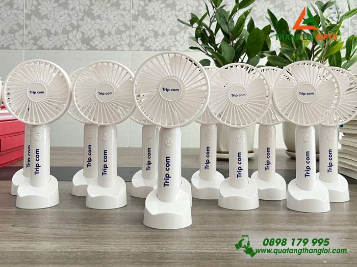Quạt Cầm Tay Mini Màu Trắng - In Logo Doanh Nghiệp Trip.com