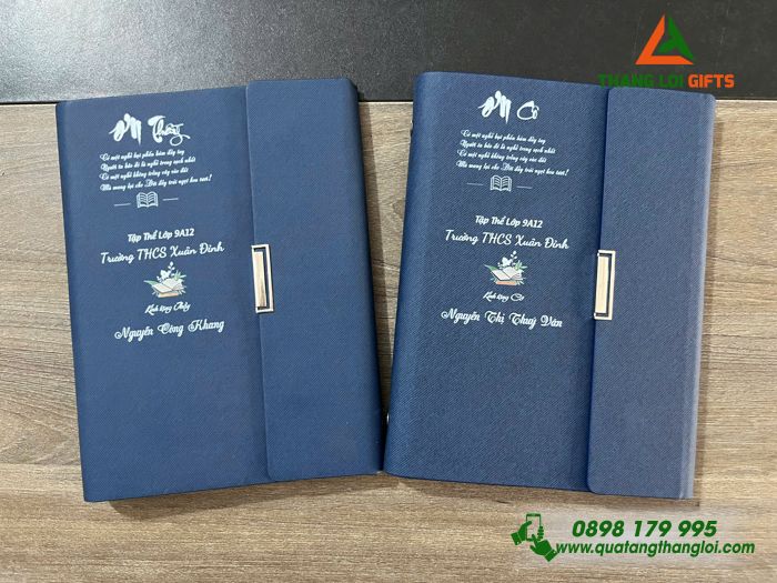 Sổ Tay Bìa Còng Gập 3 Màu Xanh - In Nội Dung Tri Ân Thầy Cô Trường THCS Xuân Đỉnh
