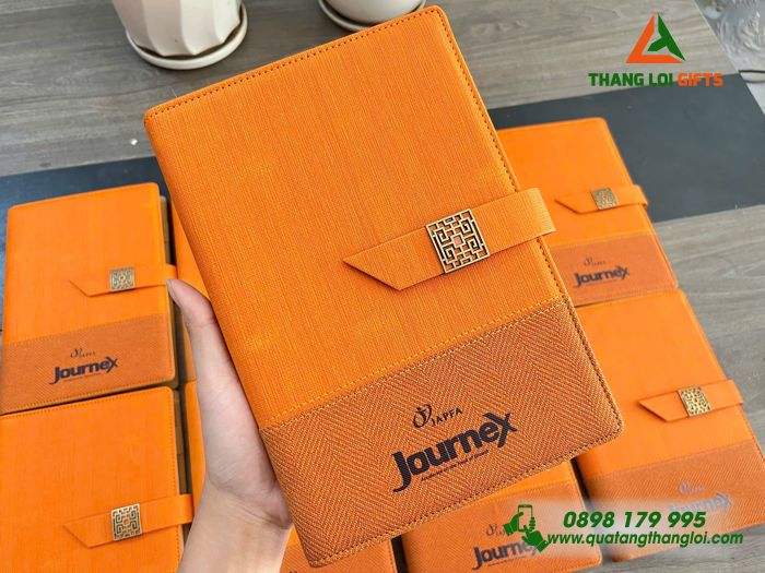 Sổ Tay Bìa Còng Màu Cam - In Logo Doanh Nghiệp Journex