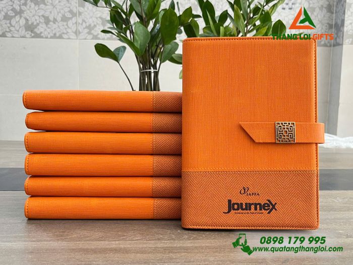 Sổ Tay Bìa Còng Màu Cam - In Logo Doanh Nghiệp Journex