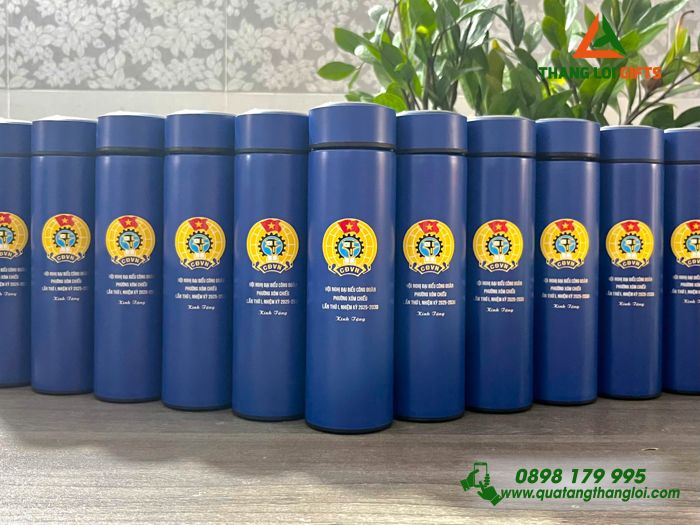 Bình Giữ Nhiệt Màu Xanh 500ml - In Khắc Logo Đại Hội Công Đoàn Phường Xóm Chiếu