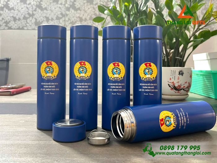 Bình Giữ Nhiệt Màu Xanh 500ml - In Khắc Logo Đại Hội Công Đoàn Phường Xóm Chiếu