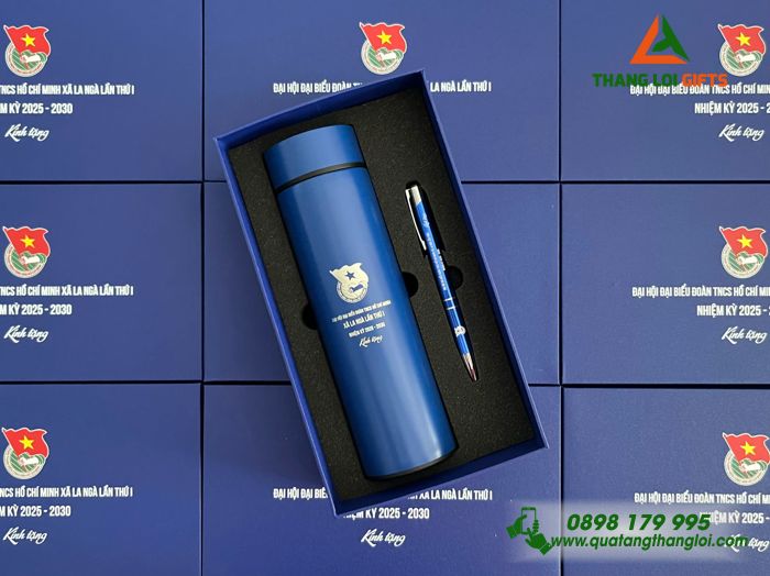 Bộ Quà Tặng (Bình & Bút) Màu Xanh - In Khắc Logo Đoàn TNCS Hồ Chí Minh Xã La Ngà