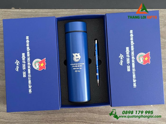 Bộ Quà Tặng (Bình & Bút) Màu Xanh - In Khắc Logo Đoàn TNCS Hồ Chí Minh Xã La Ngà