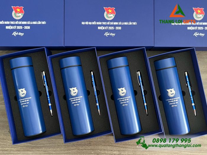 Bộ Quà Tặng (Bình & Bút) Màu Xanh - In Khắc Logo Đoàn TNCS Hồ Chí Minh Xã La Ngà