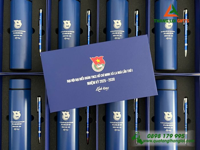 Bộ Quà Tặng (Bình & Bút) Màu Xanh - In Khắc Logo Đoàn TNCS Hồ Chí Minh Xã La Ngà
