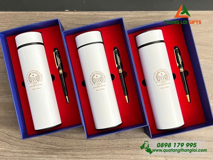 Combo Quà Tặng (Bình & Bút) - In Khắc Logo Đại Hội Đại Biểu Hội Nông Dân Xã Hồng Thái