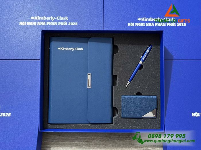 Set Quà Tặng (Sổ+ Hộp Namecard+ Bút) Màu Xanh - In Khắc Logo Doanh Nghiệp Kimberly-Clark