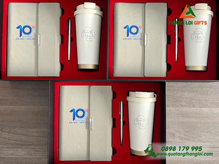 Set Quà Tặng (Sổ+ Ly+ Bút) Màu Trắng Kem - In Khắc Logo Kỷ Niệm 10 Năm Ngân Hàng MB Bank