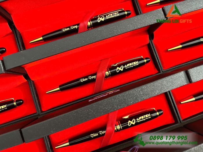 Bút Ký Kim Loại Xoay Màu Đen Khoen Vàng - Khắc Logo Doanh Nghiệp LIFETEX