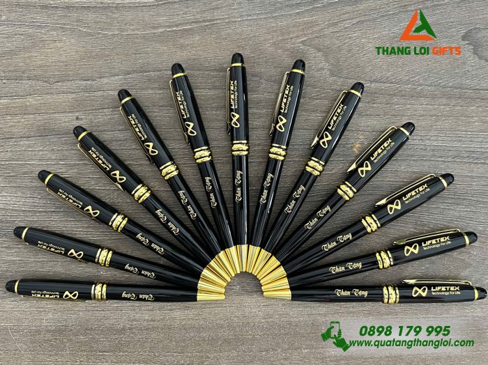 Bút Ký Kim Loại Xoay Màu Đen Khoen Vàng - Khắc Logo Doanh Nghiệp LIFETEX