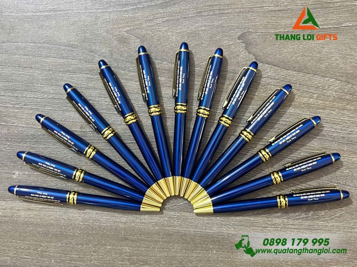 Bút Ký Kim Loại Xoay Màu Xanh Khoen Vàng - Khắc Tên Đại Hội Công Đoàn Phường Xóm Chiếu