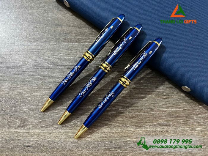 Bút Ký Kim Loại Xoay Màu Xanh Khoen Vàng - Khắc Tên Thầy Cô Làm Quà Tri Ân