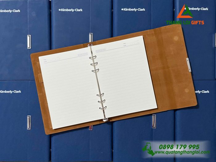 Sổ Tay Bìa Còng Gập 3 Màu Xanh - In Logo Doanh Nghiệp Kimberly Clark