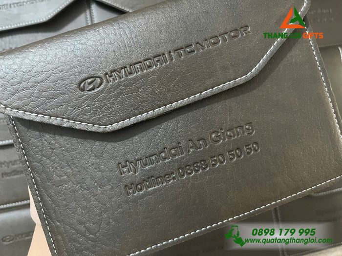 Ví Da Đựng Giấy Tờ Ô Tô - Dập Logo Doanh Nghiệp Hyundai An Giang