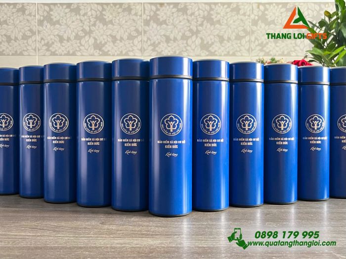 Bình Giữ Nhiệt Màu Xanh 500ml - Khắc Logo Bảo Hiểm Xã Hội Việt Nam