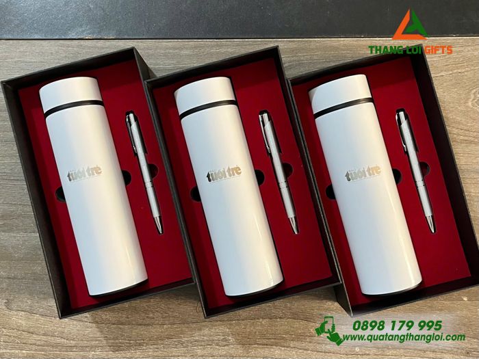 Combo Quà Tặng (Bình & Bút) Màu Trắng - In Khắc Logo Báo Tuổi Trẻ