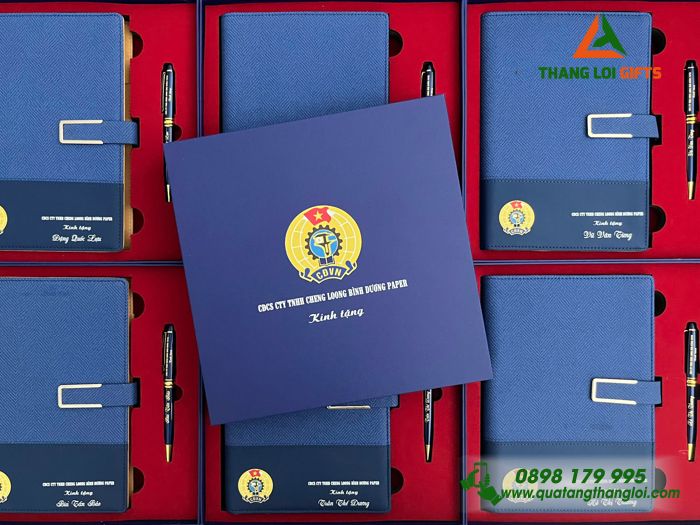 Combo Quà Tặng (Sổ Tay & Bút Ký) Màu Xanh - In Khắc Logo Công Đoàn Việt Nam
