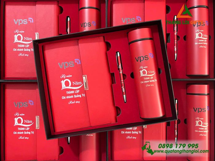 Set Quà Tặng (Sổ+ Bình+ Bút) Màu Đỏ - In Khắc Logo Kỷ Niệm 10 Năm Thành Lập Doanh Nghiệp VPS