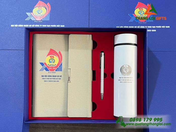 Set Quà Tặng (Sổ+ Bình+ Bút) Màu Trắng Kem - In Khắc Logo Đại Hội Công Đoàn Công Ty Vạn Phước Việt Nam