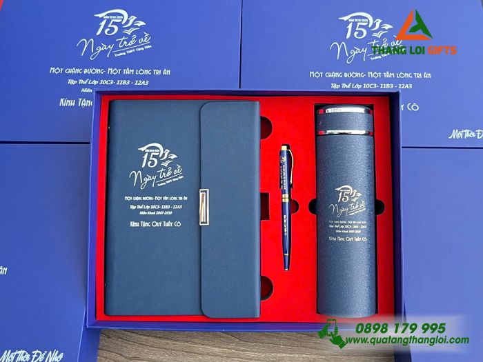 Giftset Bộ Quà Tặng (Sổ+ Bình+ Bút) Màu Xanh - In Khắc Logo Kỷ Niệm 20 Năm Trường THPT Cộng Hiền