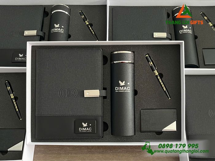 Giftset VIP (Sổ Đa Năng+ Bình+ Bút+ Hộp Namecard) Màu Đen - In Khắc Logo Công Ty Luật DIMAC