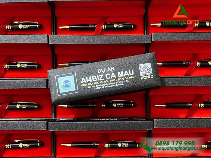 Bộ Bút Ký Kim Loại Xoay - In Khắc Logo Doanh Nghiệp AI4BIZ Cà Mau