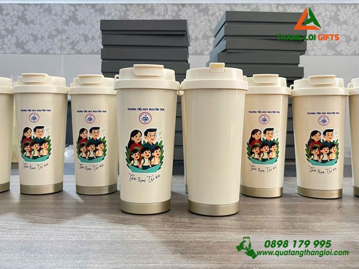 Ly Giữ Nhiệt 530ml Màu Trắng Kem - In Logo Trường Tiểu Học Nguyễn Trãi Làm Quà Tặng Tri Ân Thầy Cô