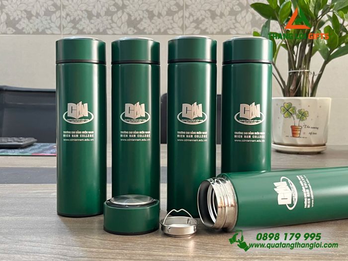  Bình Giữ Nhiệt Màu Xanh Lá 500ml - Khắc Logo Trường Cao Đẳng Miền Nam