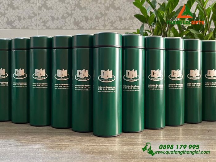  Bình Giữ Nhiệt Màu Xanh Lá 500ml - Khắc Logo Trường Cao Đẳng Miền Nam