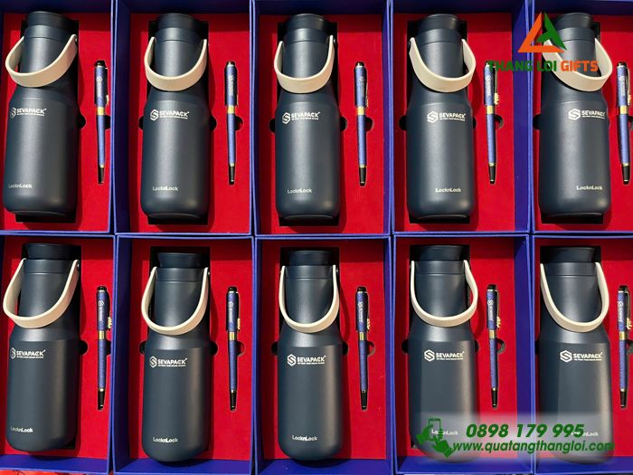 Set Quà Tặng (Bình Lock&Lock + Bút Ký) Màu Xanh - In Khắc Logo Doanh Nghiệp SEVAPACK
