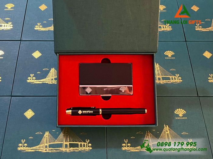 Bộ Quà Tặng Cao Cấp (Hộp Namecard & Bút Ký Parker) - In Khắc Logo Doanh Nghiệp Trung Sơn Pharmar 