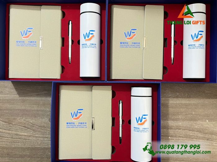 Set Quà Tặng (Sổ+ Bình+ Bút) Màu Trắng Kem - In Khắc Logo Doanh Nghiệp Vạn Phước