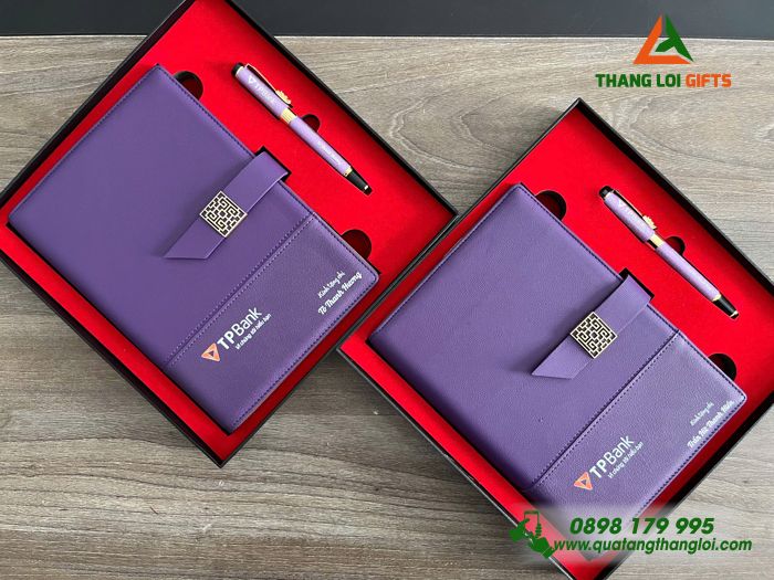 Combo Quà Tặng (Sổ Tay & Bút Ký) Màu Tím - In Logo Ngân Hàng TP Bank