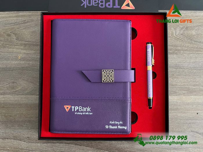 Combo Quà Tặng (Sổ Tay & Bút Ký) Màu Tím - In Logo Ngân Hàng TP Bank