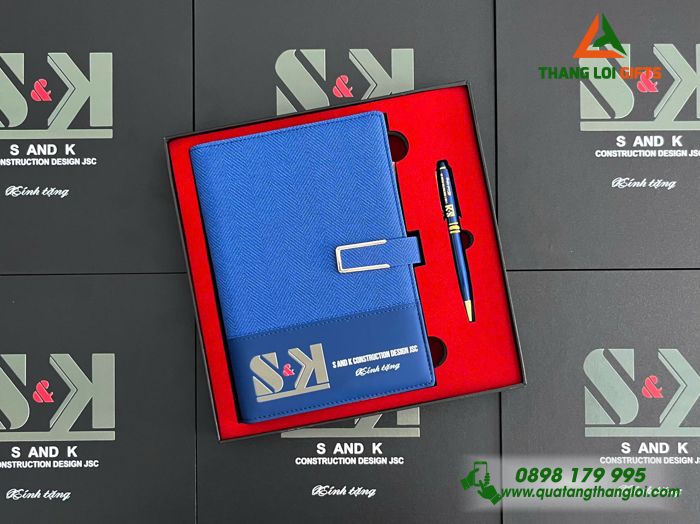Combo Quà Tặng (Sổ Tay & Bút Ký) Màu Xanh - In Khắc Logo Doanh Nghiệp S AND K