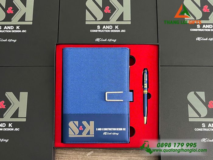 Combo Quà Tặng (Sổ Tay & Bút Ký) Màu Xanh - In Khắc Logo Doanh Nghiệp S AND K