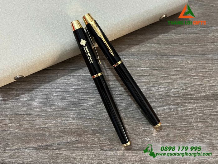 Bút Ký Kim Loại Parker Màu Đen Khoen Vàng - Khắc Logo Doanh Nghiệp Trung Sơn Pharma