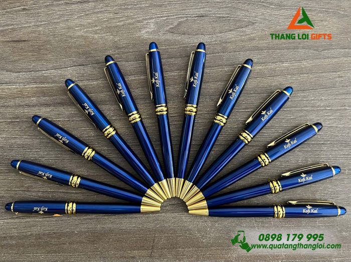 Bút Ký Kim Loại Xoay Màu Xanh Khoen Vàng - Khắc Logo Kofi Kai Coffee