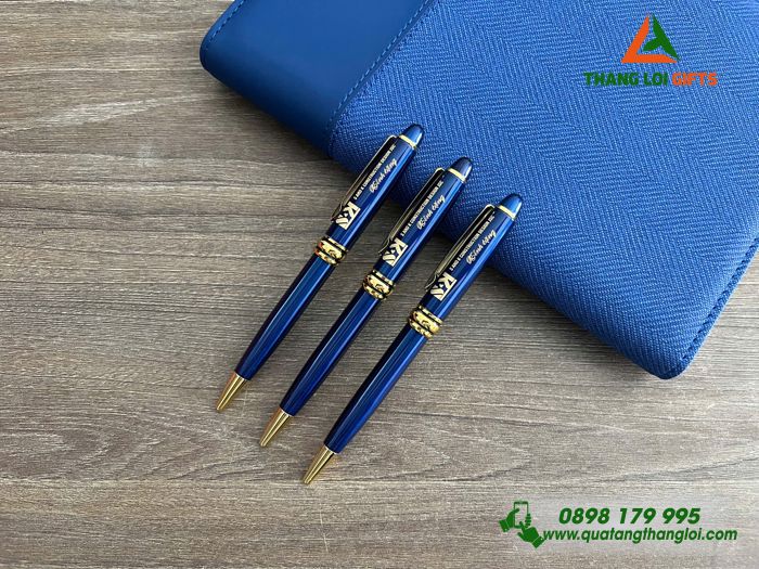 Bút Ký Kim Loại Xoay Màu Xanh Khoen Vàng - Khắc Logo Doanh Nghiệp S AND K