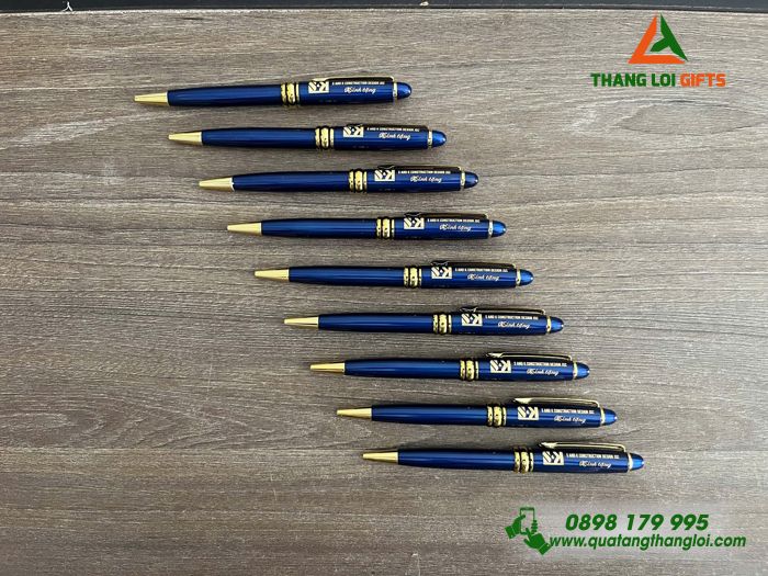 Bút Ký Kim Loại Xoay Màu Xanh Khoen Vàng - Khắc Logo Doanh Nghiệp S AND K