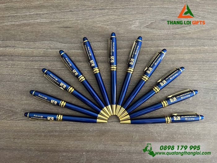 Bút Ký Kim Loại Xoay Màu Xanh Khoen Vàng - Khắc Logo Doanh Nghiệp S AND K