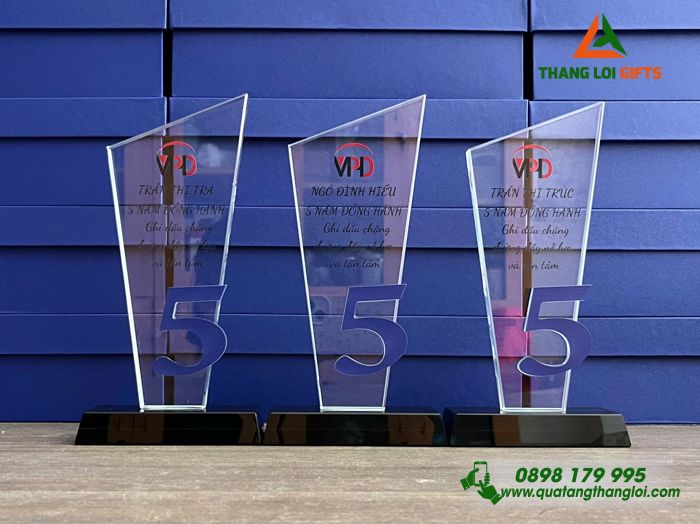 Cup Pha Lê - In Logo Kỷ Niệm 5 Năm Doanh Nghiệp Minh Phát Holdings