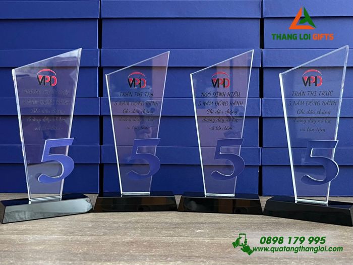 Cup Pha Lê - In Logo Kỷ Niệm 5 Năm Doanh Nghiệp Minh Phát Holdings