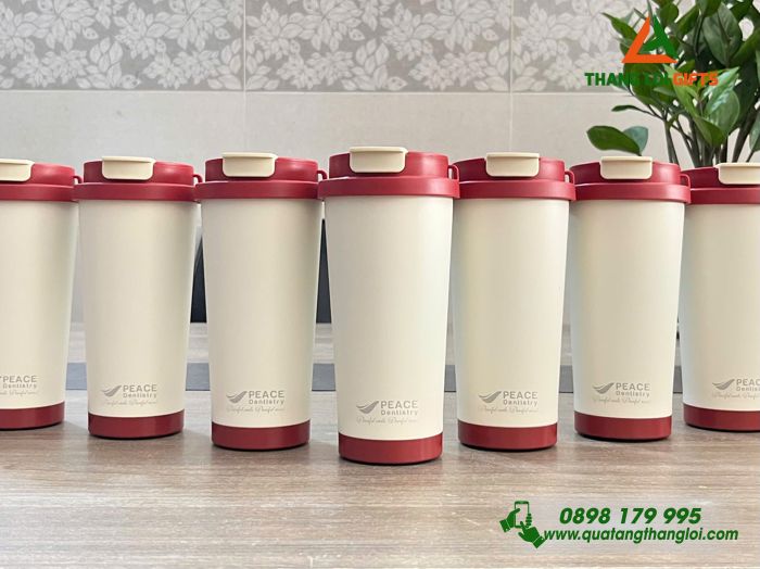 Ly Giữ Nhiệt 530ml Màu Đỏ - Khắc Logo Nha Khoa PEACE Dentistry