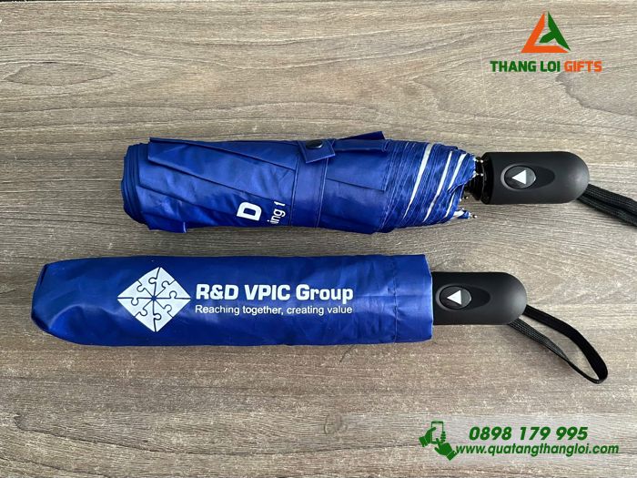 Ô Dù Cầm Tay Màu Xanh - In Logo Doanh Nghiệp R&D VPIC Group